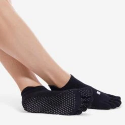 CHAUSSETTES YOGA 5 DOIGTS ANTIDERAPANTES NOIR