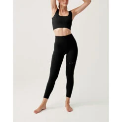 Born Living Yoga Legging Yami