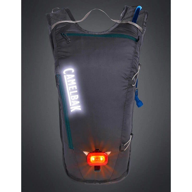 Camelbak Sac D'hydratation Classic Light 4 L Avec Poche à Eau De 2 L 3 Camelbak Sac D'hydratation Classic Light 4 L Avec Poche à Eau De 2 L – Image 3