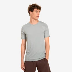 T-SHIRT SEAMLESS YOGA HOMME SECONDE PEAU GRIS CLAIR -Plein Air Sports Magasin t shirt seamless yoga homme seconde peau gris clair 2