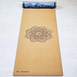 Tapis De Yoga Caoutchouc Naturel Et Liège 5 Mm + Sac De Transport - Mandala Om