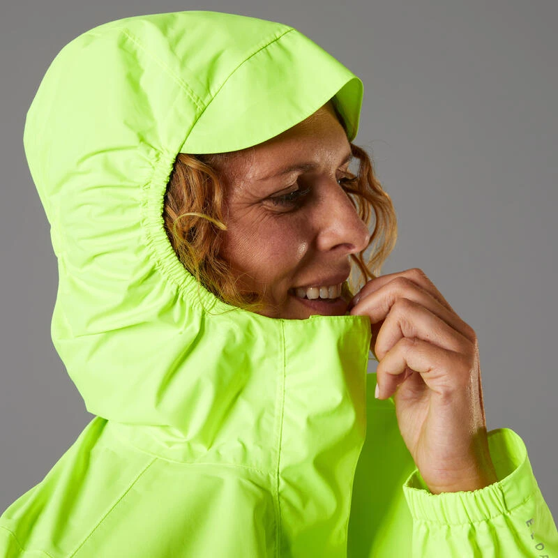 BTWIN VESTE PLUIE VELO VILLE FEMME 120 JAUNE FLUO CERTIFIÉE EPI VISIBILITÉ JOUR 3 BTWIN VESTE PLUIE VELO VILLE FEMME 120 JAUNE FLUO CERTIFIÉE EPI VISIBILITÉ JOUR – Image 3